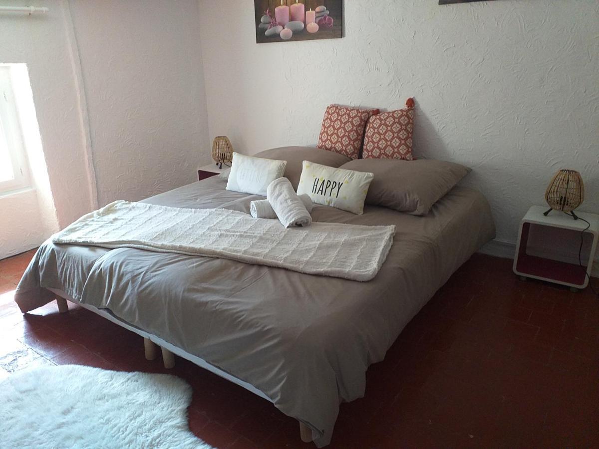 Deux M Bed & Breakfast Villes-sur-Auzon Ngoại thất bức ảnh