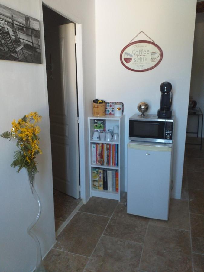 Deux M Bed & Breakfast Villes-sur-Auzon Ngoại thất bức ảnh
