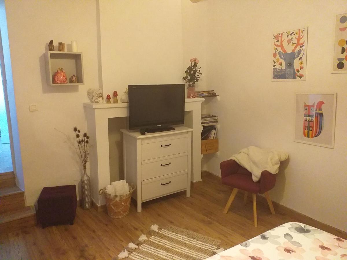 Deux M Bed & Breakfast Villes-sur-Auzon Ngoại thất bức ảnh