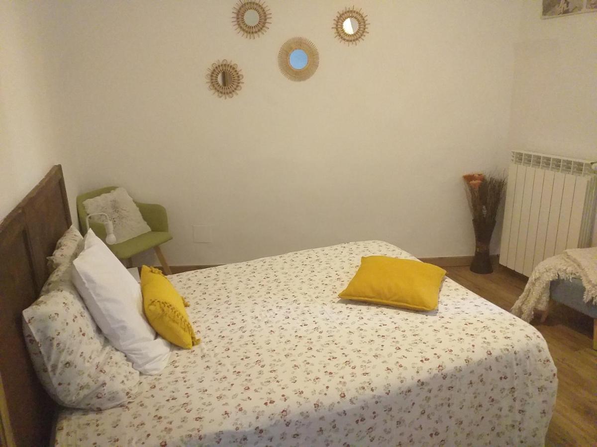 Deux M Bed & Breakfast Villes-sur-Auzon Ngoại thất bức ảnh